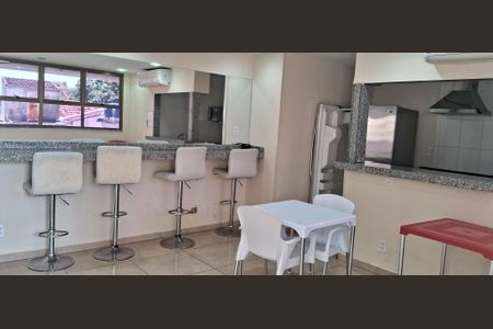 Apartamento à venda com 70m², 2 quartos e 1 vagaSalão