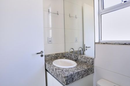 Apartamento para alugar com 56m², 2 quartos e 2 vagasBanheiro
