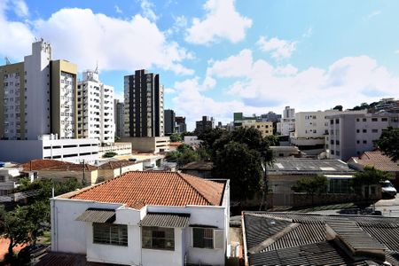 Apartamento para alugar com 56m², 2 quartos e 2 vagasVista