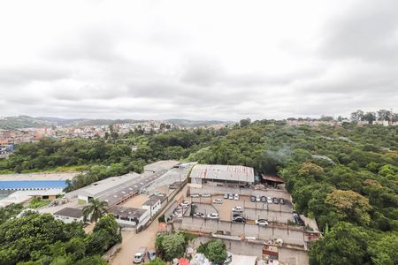 Apartamento para alugar com 32m², 2 quartos e sem vaga Apartamento para alugar com 32m², 2 quartos e sem vagaVista do Quarto 1