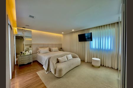 Apartamento à venda com 276m², 4 quartos e 5 vagasQuarto