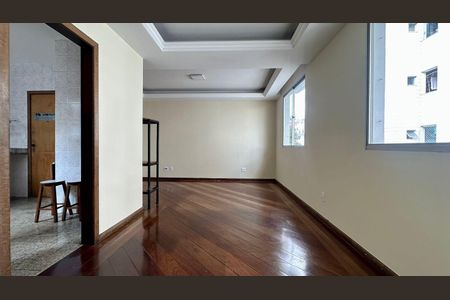 Sala  de apartamento para alugar com 3 quartos, 90m² em Alto Barroca, Belo Horizonte