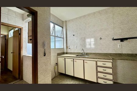 Apartamento para alugar com 90m², 3 quartos e 2 vagasCozinha 