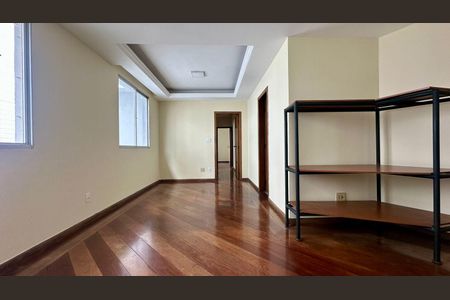 Sala  de apartamento para alugar com 3 quartos, 90m² em Alto Barroca, Belo Horizonte