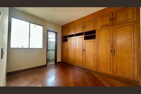 Apartamento para alugar com 90m², 3 quartos e 2 vagasQuarto 