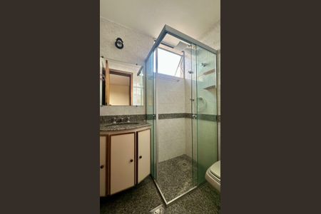 Apartamento para alugar com 90m², 3 quartos e 2 vagasBanheiro 