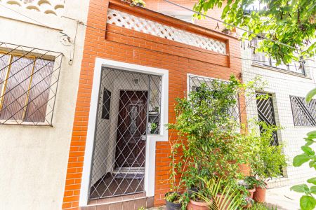 Casa à venda com 92m², 2 quartos e sem vagaFachada
