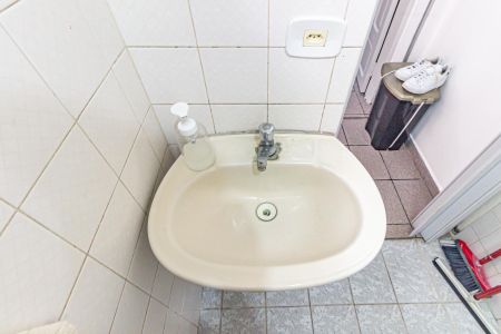 Casa à venda com 92m², 2 quartos e sem vagaBanheiro