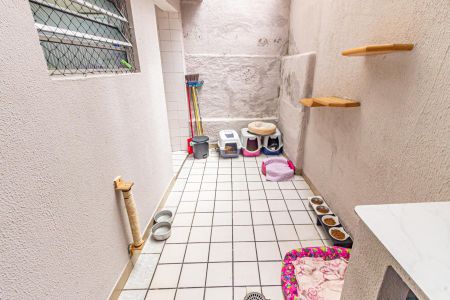 Casa à venda com 92m², 2 quartos e sem vagaÁrea de Serviço e Quintal