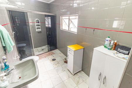 Casa à venda com 92m², 2 quartos e sem vagaBanheiro da Suíte