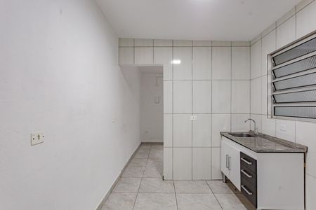 Casa para alugar com 40m², 1 quarto e sem vaga Casa para alugar com 40m², 1 quarto e sem vagaCozinha