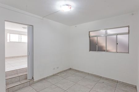 Sala de casa para alugar com 1 quarto, 40m² em Jardim Vergueiro, São Paulo