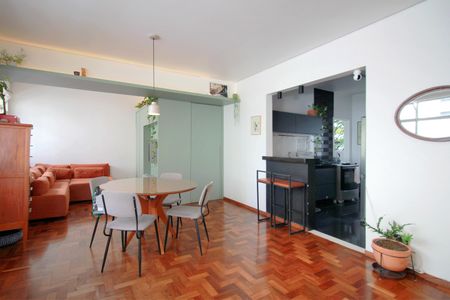 Sala de apartamento à venda com 2 quartos, 80m² em São Lucas, Belo Horizonte