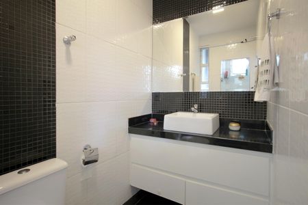 Apartamento à venda com 80m², 3 quartos e 1 vagaBanheiro da Suíte 1