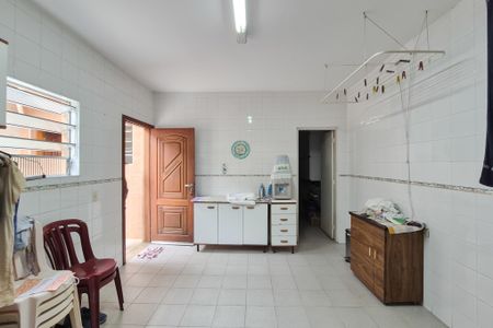 Casa à venda com 275m², 3 quartos e 4 vagas Casa à venda com 275m², 3 quartos e 4 vagasÁrea de Serviço