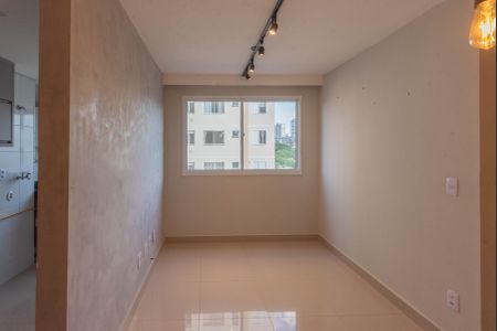 Sala de apartamento à venda com 2 quartos, 43m² em Vila São Bernardo, Campinas