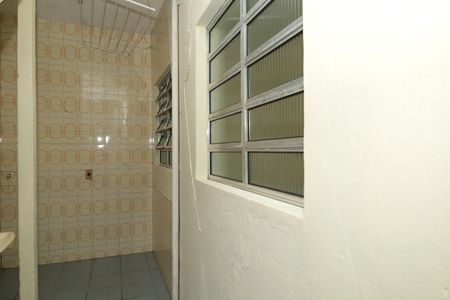 Casa para alugar com 137m², 2 quartos e 1 vagaÁrea de Serviço