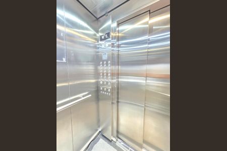 Apartamento à venda com 178m², 3 quartos e sem vagaElevador 