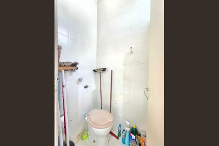 Apartamento à venda com 178m², 3 quartos e sem vagaBanheiro de serviço 