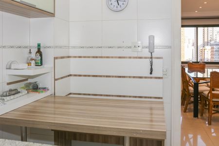 Apartamento à venda com 183m², 4 quartos e 3 vagasCozinha