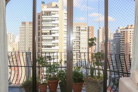 Apartamento à venda com 183m², 4 quartos e 3 vagasSacada