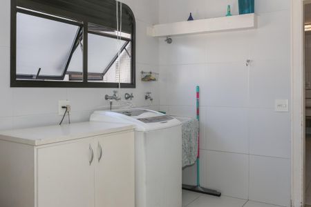 Apartamento à venda com 183m², 4 quartos e 3 vagasÁrea de Serviço