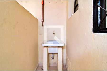 Casa para alugar com 40m², 1 quarto e sem vagaÁrea de Serviço