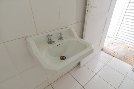 Apartamento à venda com 70m², 1 quarto e sem vagaBanheiro