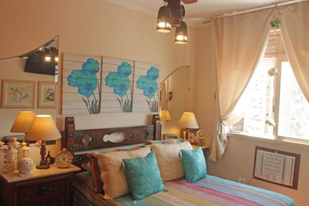 Apartamento para alugar com 150m², 3 quartos e 1 vaga Apartamento para alugar com 150m², 3 quartos e 1 vagaSuite