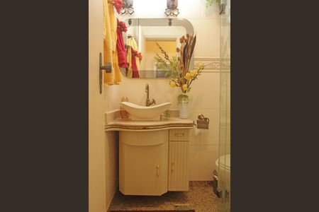 Apartamento para alugar com 150m², 3 quartos e 1 vaga Apartamento para alugar com 150m², 3 quartos e 1 vagaBanheiro