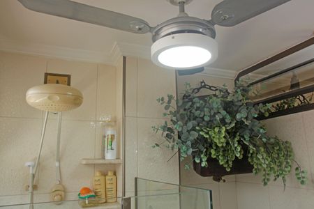 Apartamento para alugar com 150m², 3 quartos e 1 vaga Apartamento para alugar com 150m², 3 quartos e 1 vagaBanheiro da Suíte