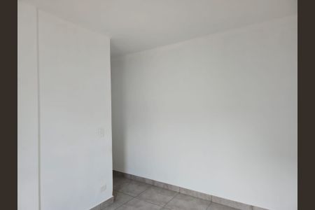 Apartamento à venda com 60m², 2 quartos e 1 vagaQuarto 02