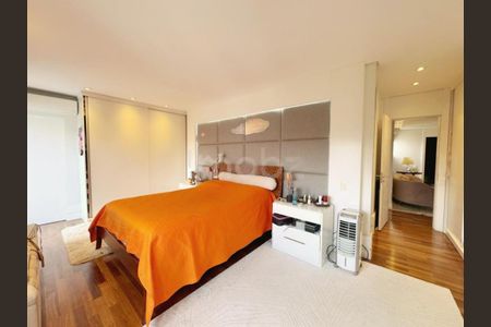 Apartamento à venda com 260m², 3 quartos e 4 vagasFoto 22