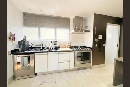 Apartamento à venda com 260m², 3 quartos e 4 vagasFoto 37