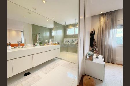 Apartamento à venda com 260m², 3 quartos e 4 vagasFoto 27