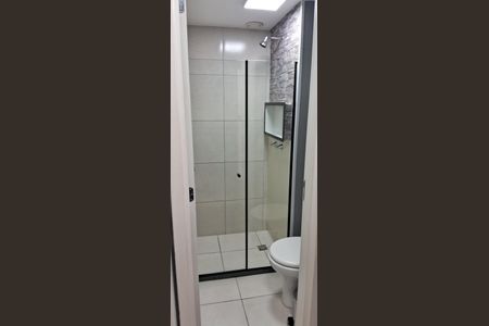 Banheiro de apartamento à venda com 2 quartos, 53m² em Inhaúma, Rio de Janeiro