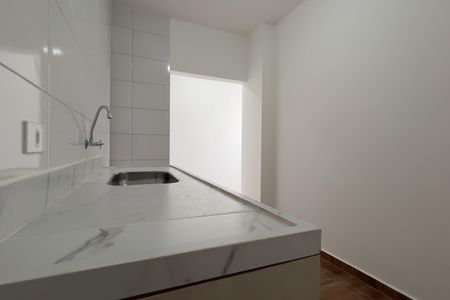 Casa para alugar com 60m², 1 quarto e sem vagaCozinha e Área de Serviço