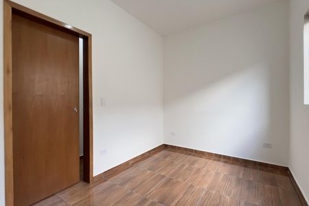 Quarto de casa para alugar com 1 quarto, 60m² em Taboão, Guarulhos