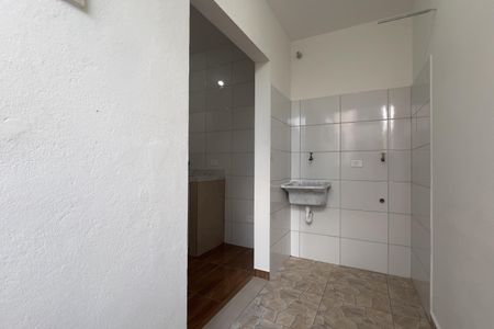 Casa para alugar com 60m², 1 quarto e sem vagaCozinha e Área de Serviço