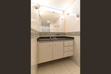 Apartamento à venda com 96m², 3 quartos e 1 vagaBanheiro da Suíte