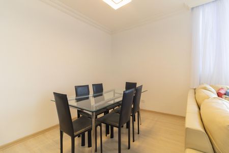 Apartamento à venda com 96m², 3 quartos e 1 vagaSala