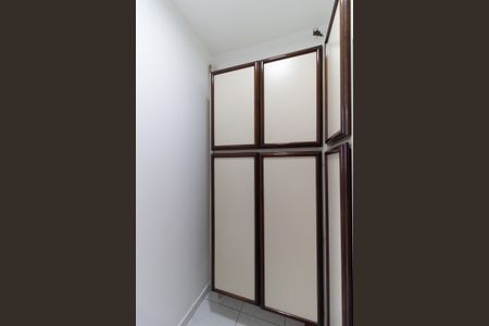 Apartamento à venda com 96m², 3 quartos e 1 vagaQuarto de Serviço 