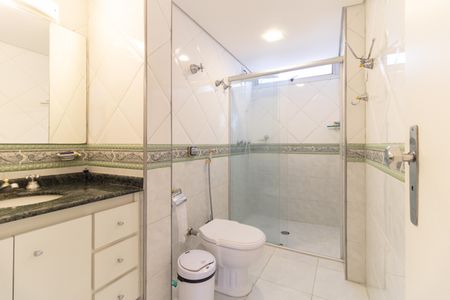 Apartamento à venda com 96m², 3 quartos e 1 vagaBanheiro Social