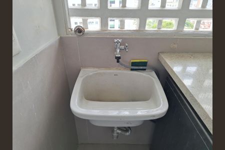 Apartamento à venda com 97m², 3 quartos e 1 vagaÁrea de Serviço