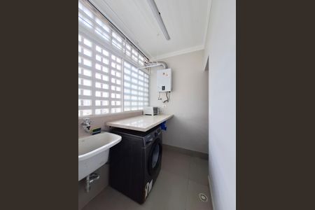 Apartamento à venda com 97m², 3 quartos e 1 vagaÁrea de Serviço