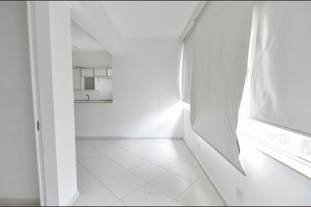 Sala de apartamento para alugar com 1 quarto, 68m² em Tijuca, Rio de Janeiro