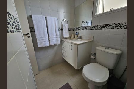 Apartamento à venda com 68m², 2 quartos e 2 vagasBanheiro