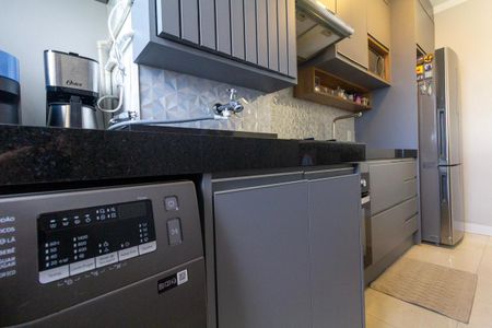 Apartamento à venda com 44m², 2 quartos e 1 vagaCozinha e Área de Serviço