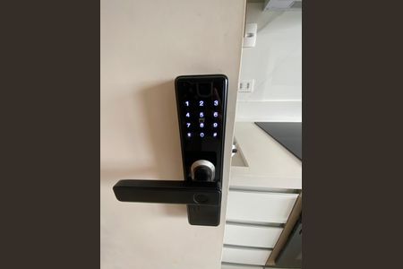 Studio para alugar com 28m², 1 quarto e sem vagaFechadura eletrônica 