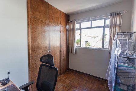 Apartamento à venda com 220m², 3 quartos e 1 vagaQuarto 2